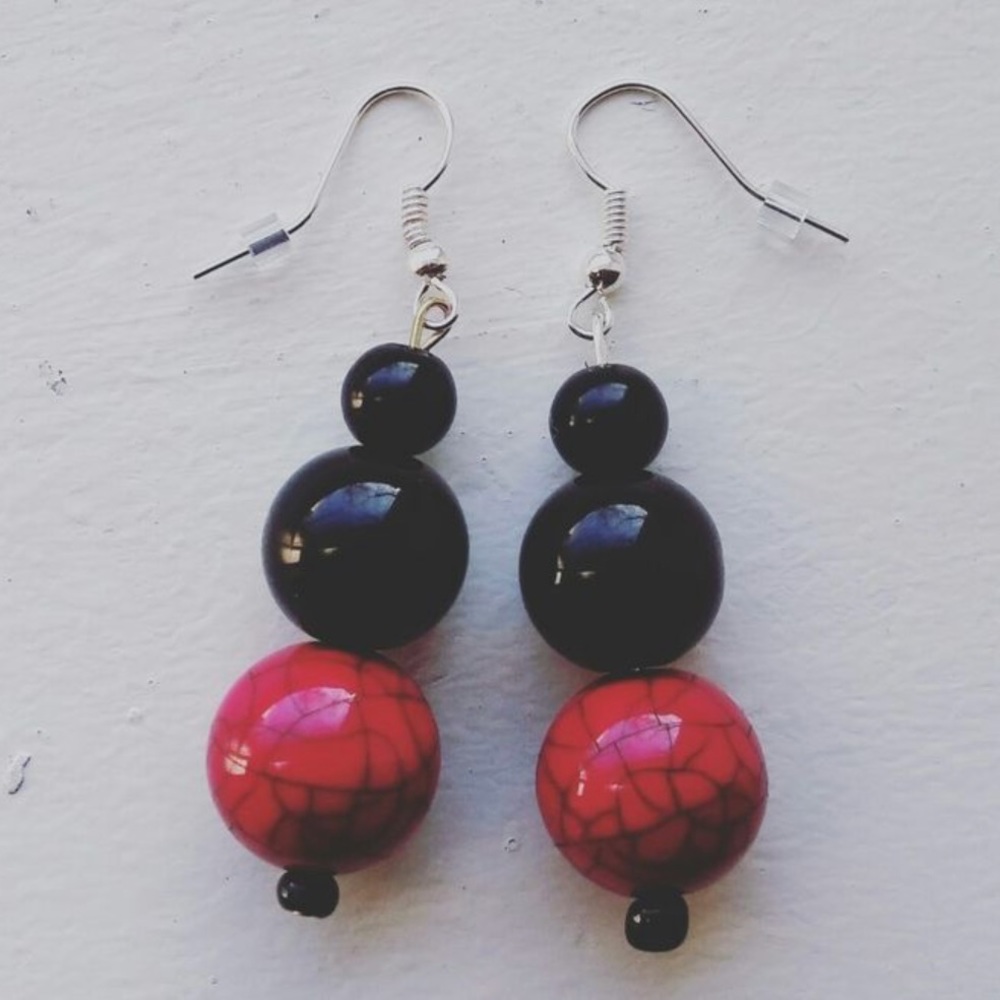 Black and red drop earrings